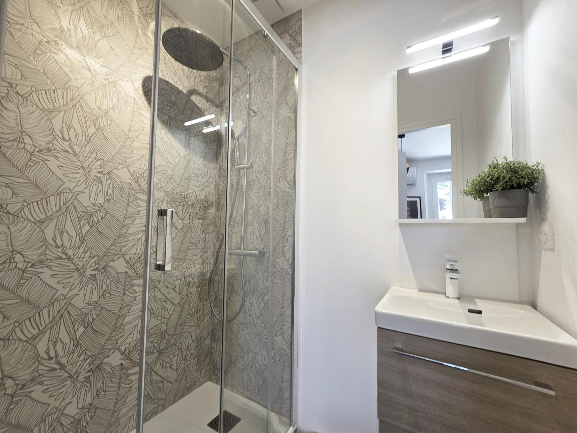 Gregbnb - Studio 17M2 - Terrasse - Clim - Ouest - 5 Toulon Exterior photo